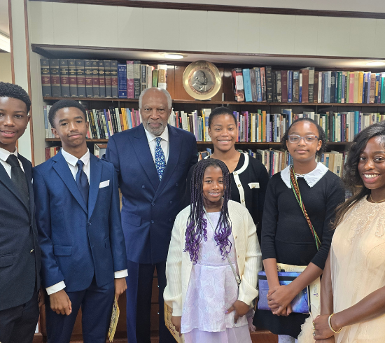 Community Service Guild delivers toys for Christmas